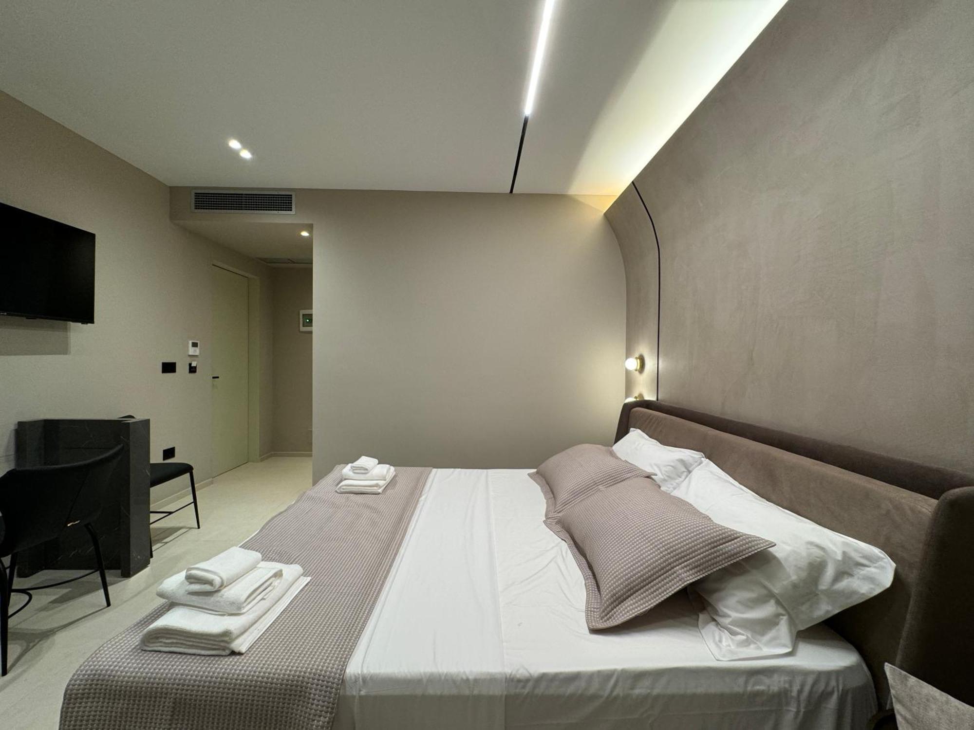 Hotel Dani Deluxe